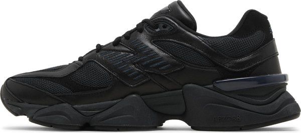 9060 Triple Black Suede