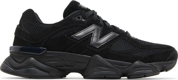 9060 Triple Black Suede
