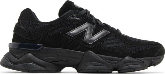 9060 Triple Black Suede