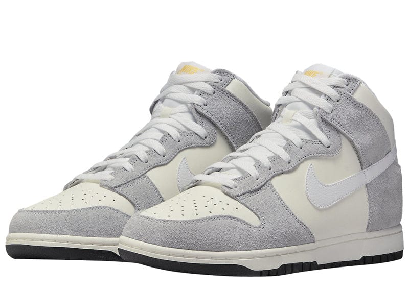 Nike Dunk High Grey Suede (2022)