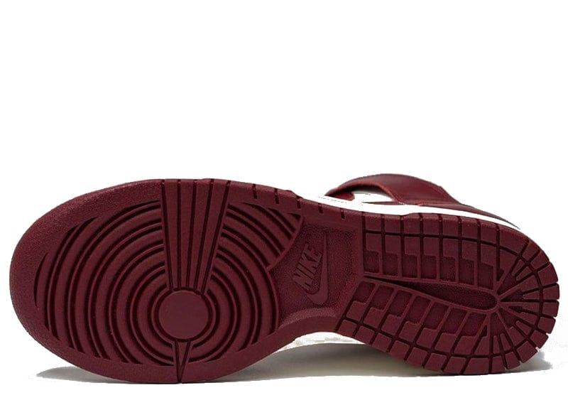 Nike Dunk High Sail Team Red (W)