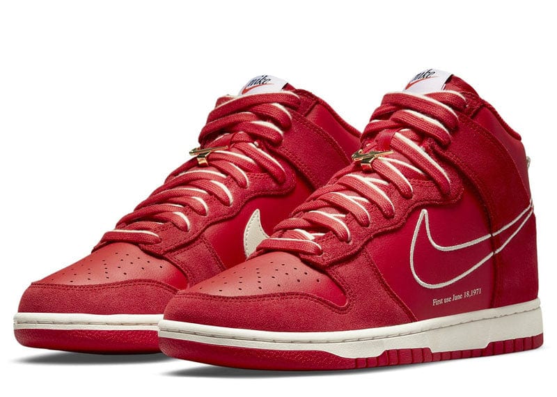 Nike Dunk High SE First Use Pack Red