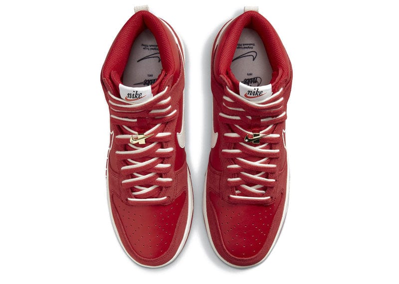 Nike Dunk High SE First Use Pack Red