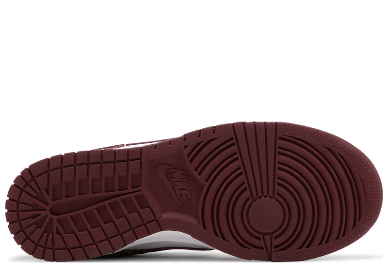 Nike Dunk Low Bordeaux (W)