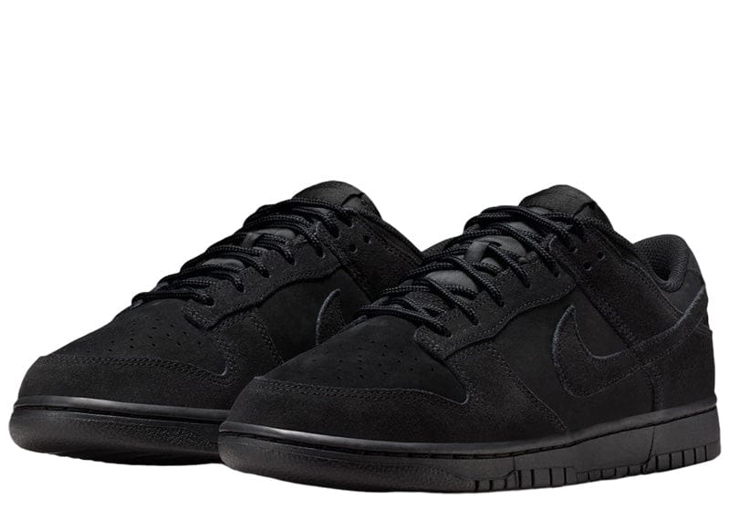 Nike Dunk Low SE Triple Black