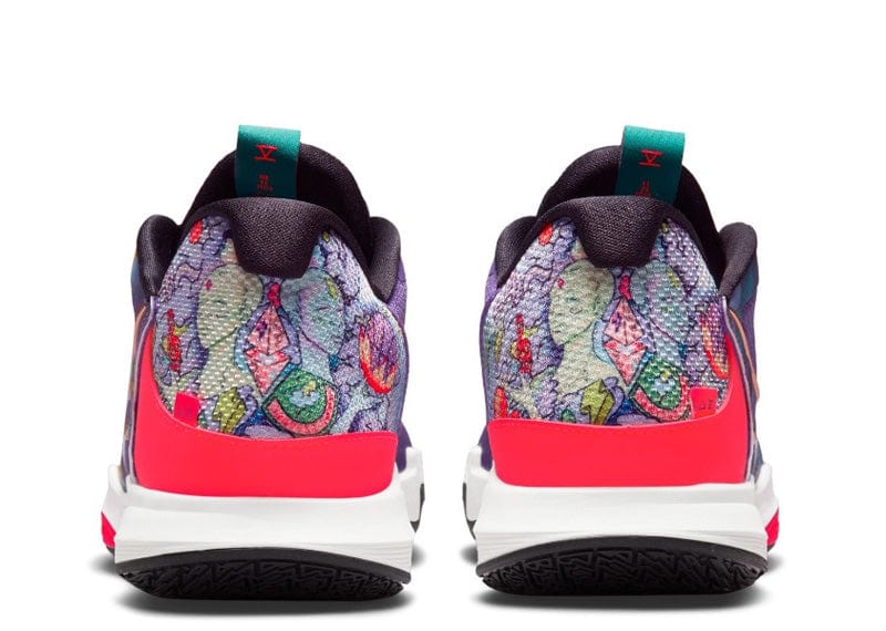 Nike Kyrie 5 Jewell Loyd Mural