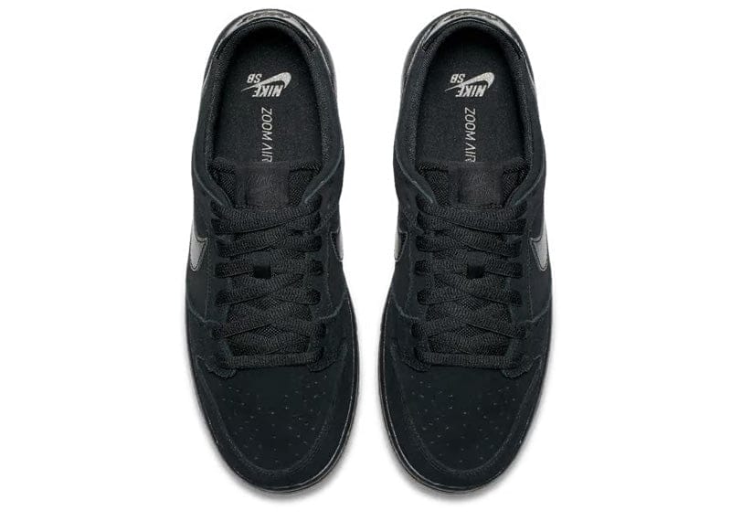 Nike SB Dunk Low IW Black Gum