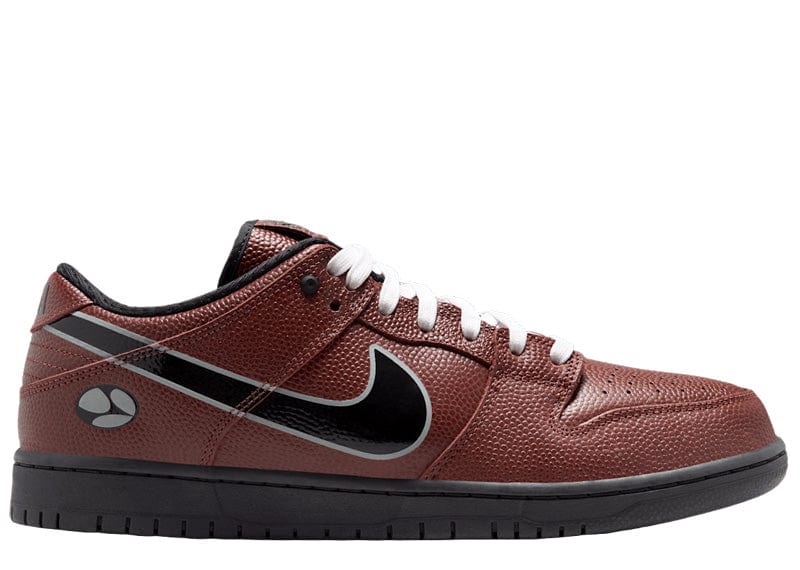 Nike SB Dunk Low Limosine Skateboards