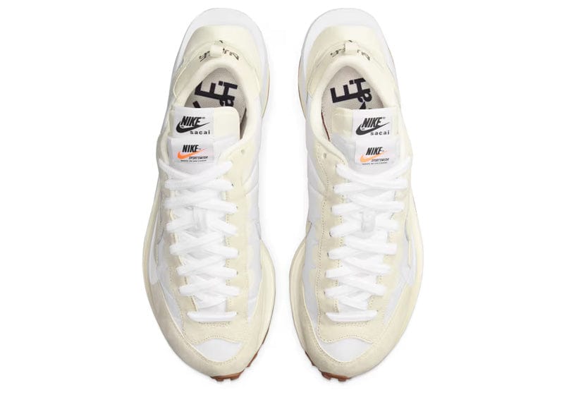 Nike Vaporwaffle sacai Sail Gum